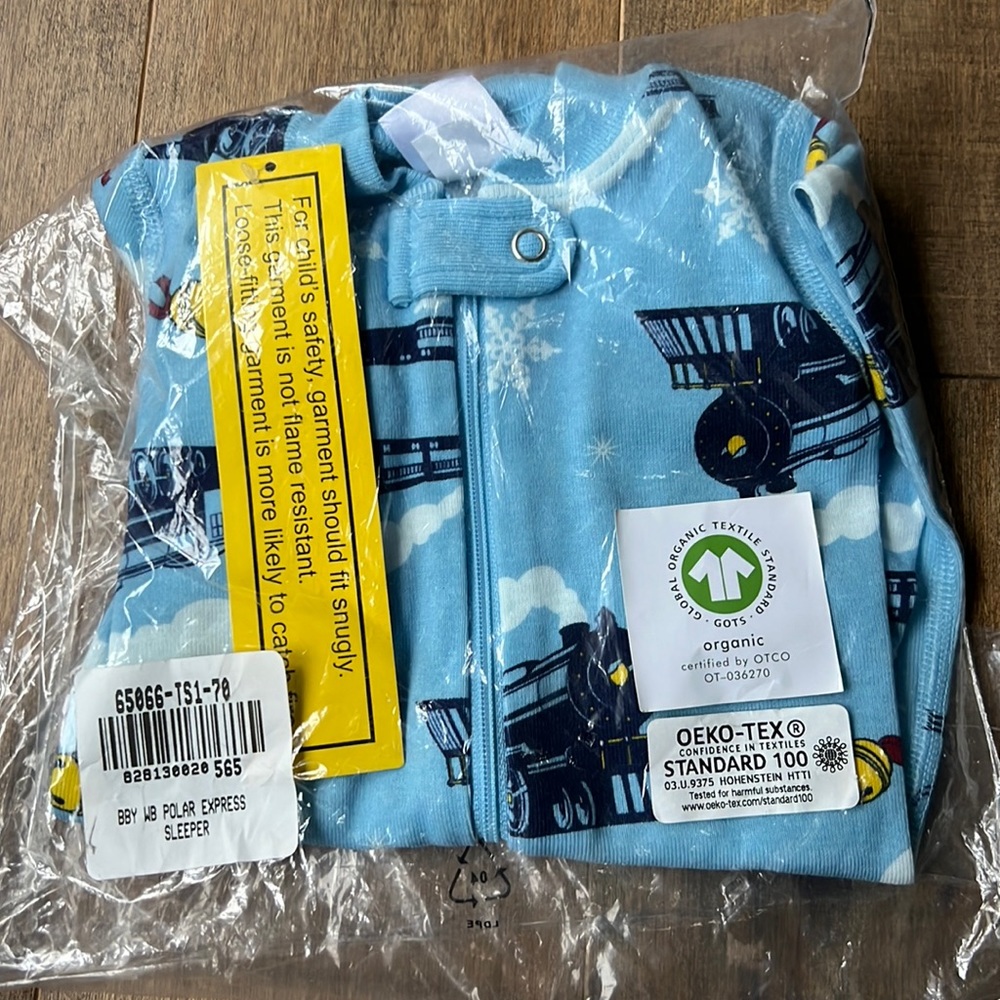 NWT/Hanna Andersson POLAR EXPRESS zip/footless sleeper size 6-12 mo.